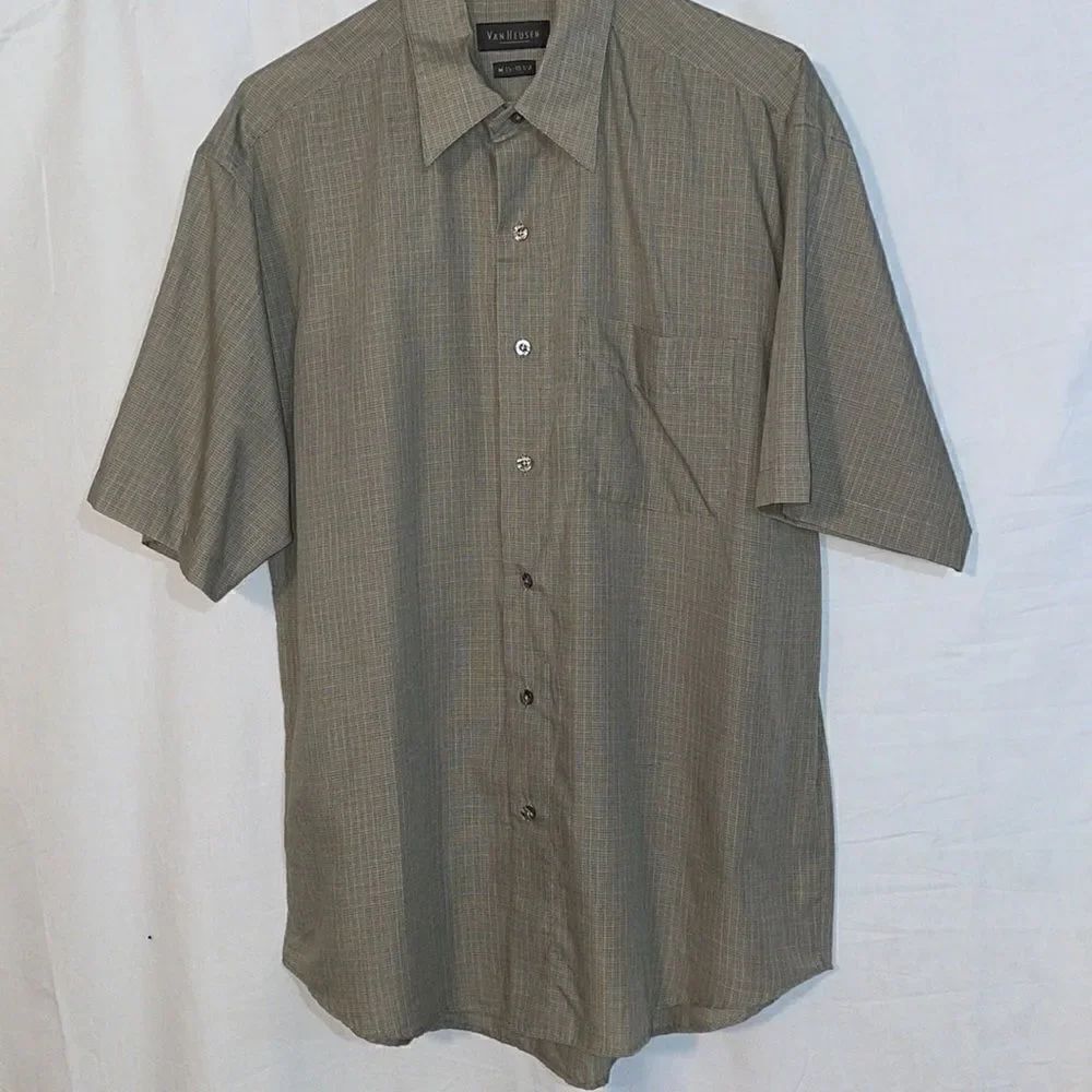 Van Heusen button down shirt